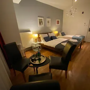 Brixton & Apartament