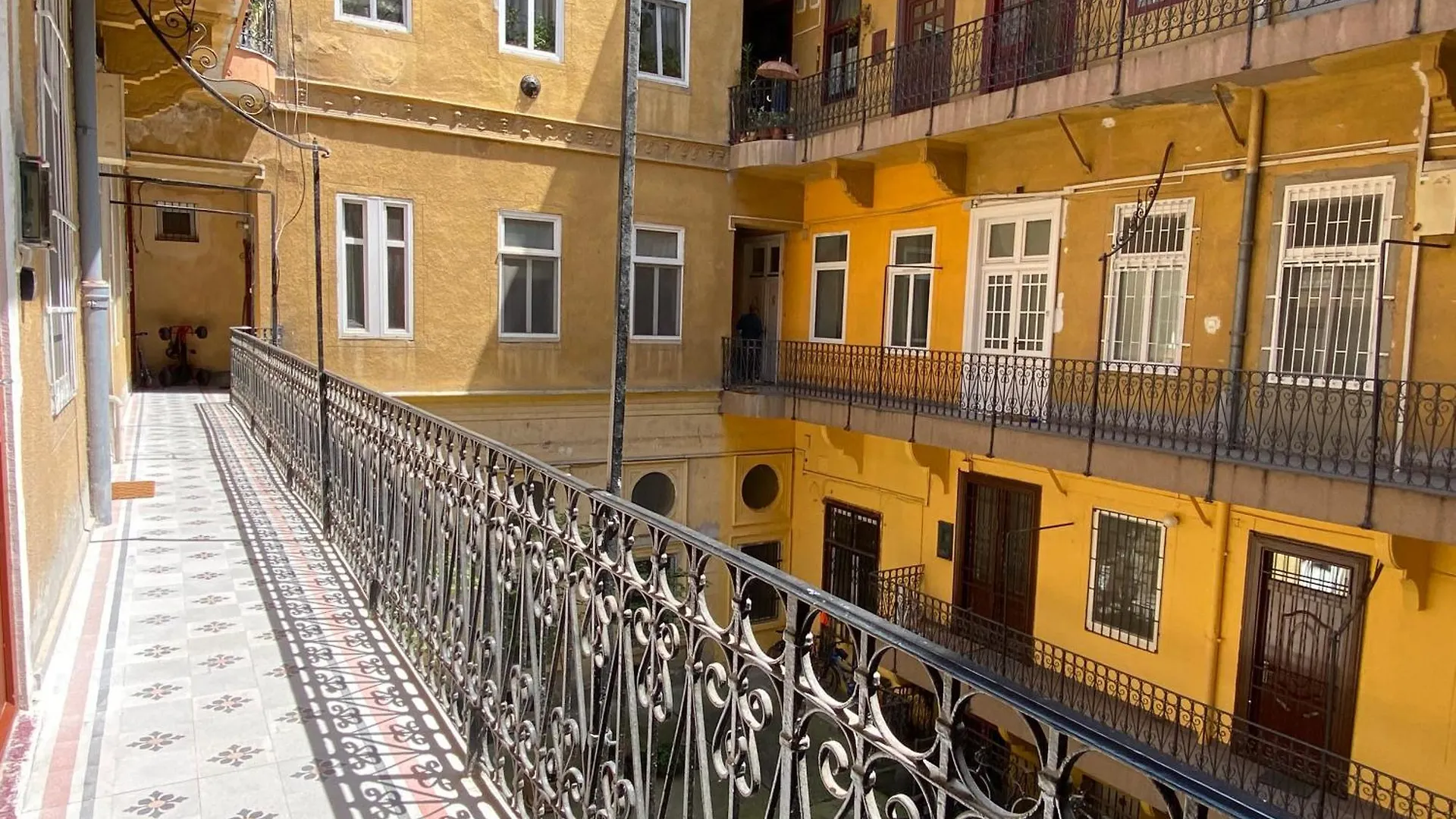 Zene Family Apartment Budapeste 0*,  Hungria
